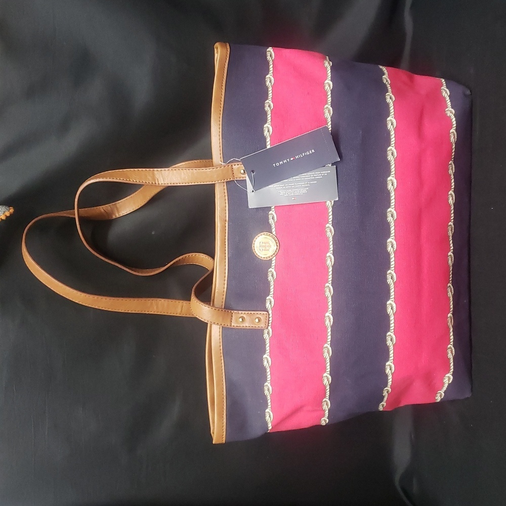 Tommy Hilfiger NWT Nautical Tote Bag - Navy and Red with Rope Design